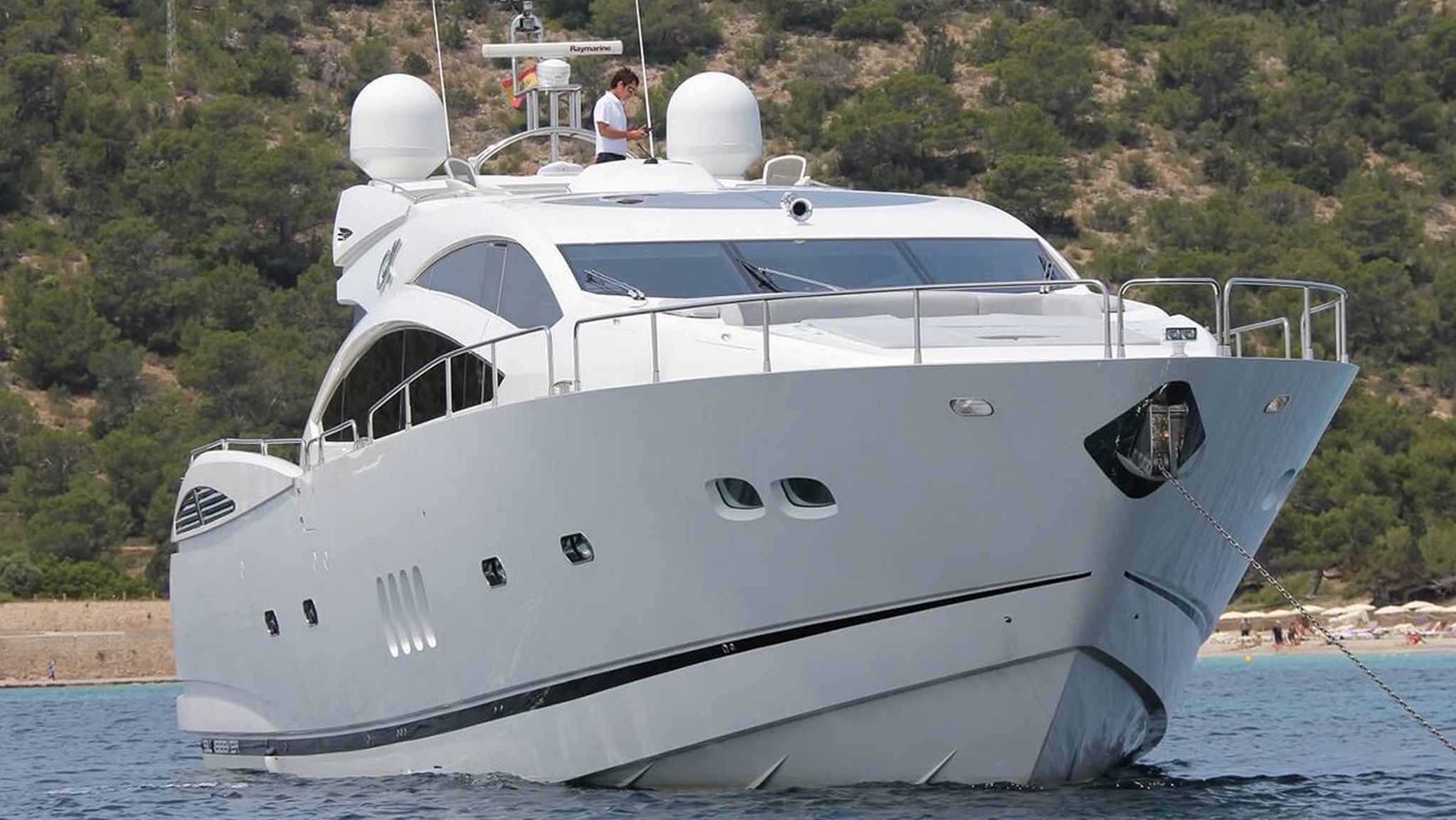 for-rent-yacht-predator-92-in-puerto-banus-marbella-0002
