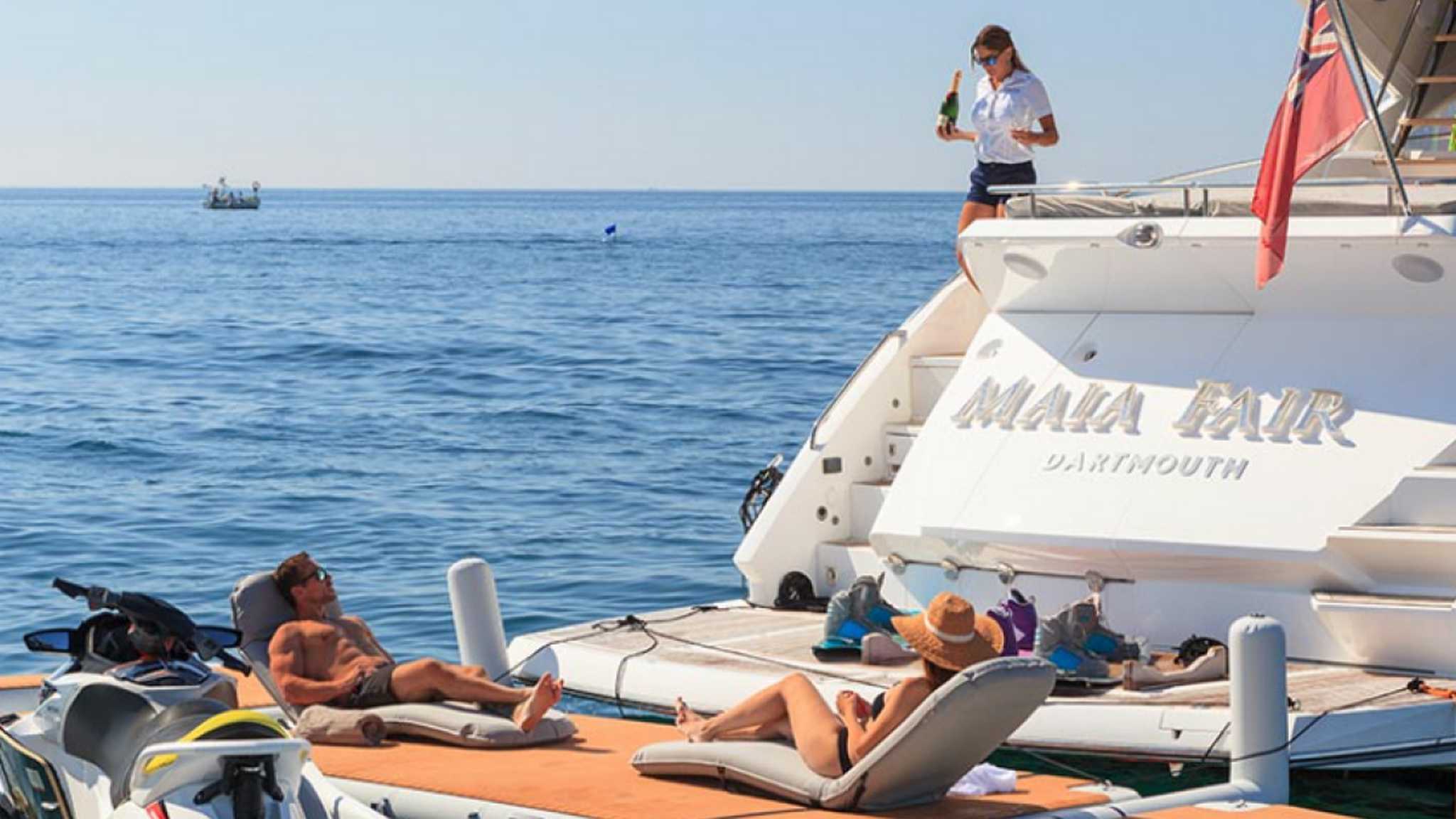 for-rent-yacht-sunseeker-68-in-puerto-banus-marbella-0004